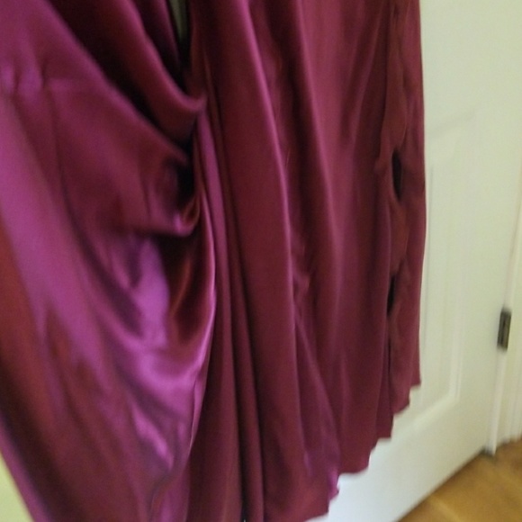 Prom  Dress - Picture 3 of 8